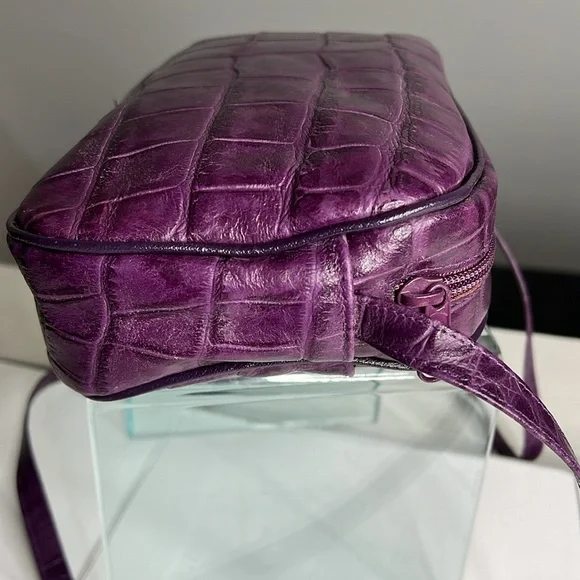 Purple Croc Embossed Leather Made in Italy Shoulder Crossbody Bag - Picture 9 of 14